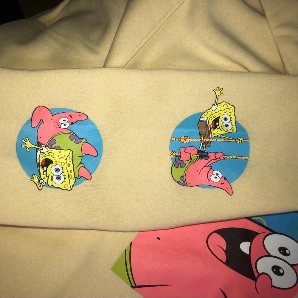 Spongebob Square pants NWT! tan hoodie - Picture 4 of 8